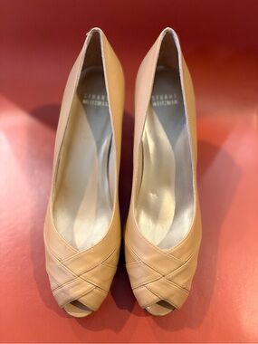 Stuart Weitzman Beige Peep-Toe Leather Pumps